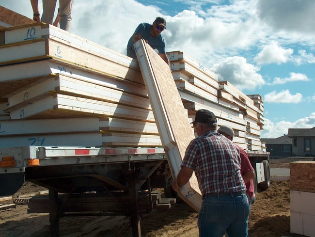 unloading wall panels