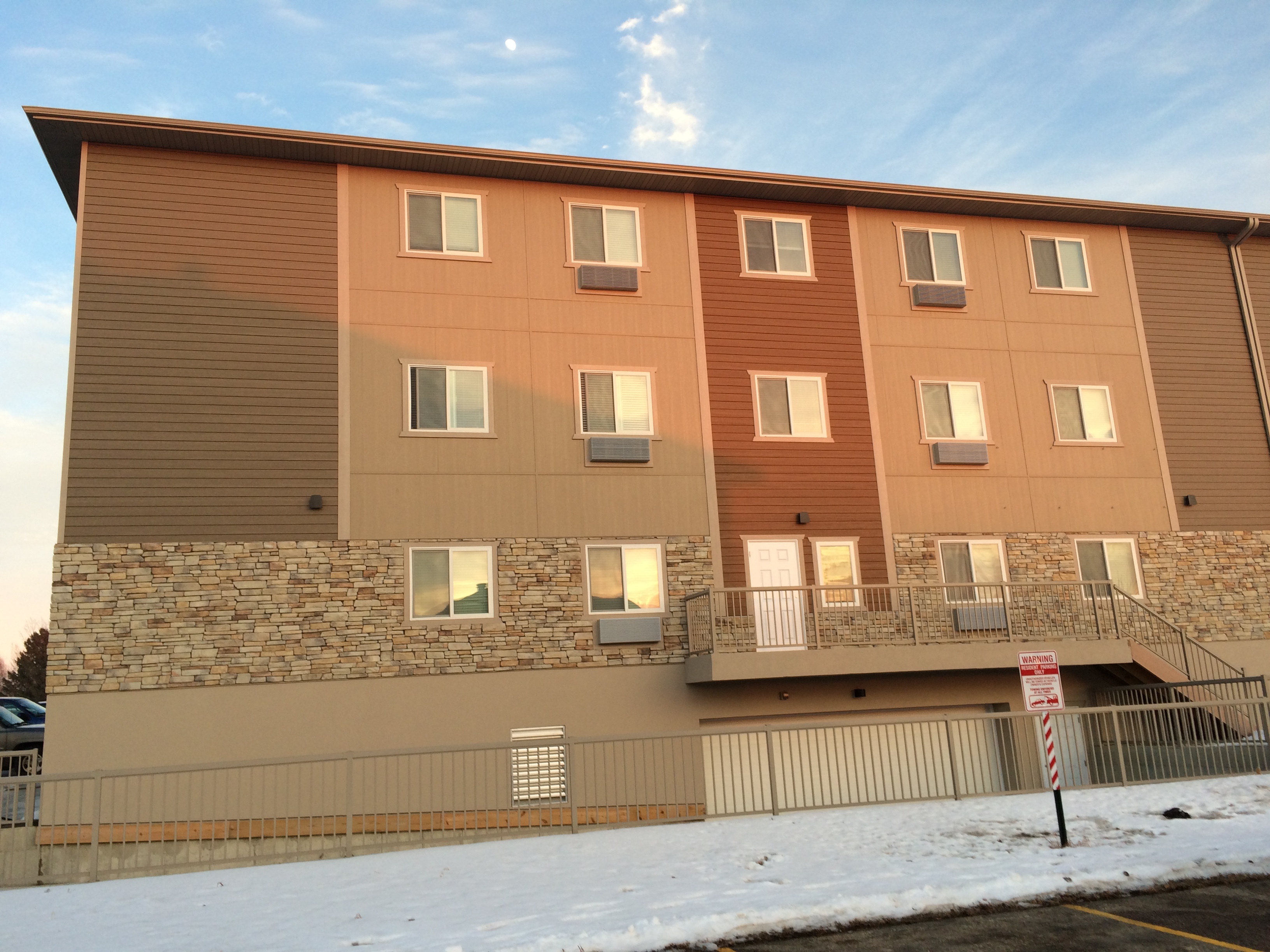 Lake Area Suites