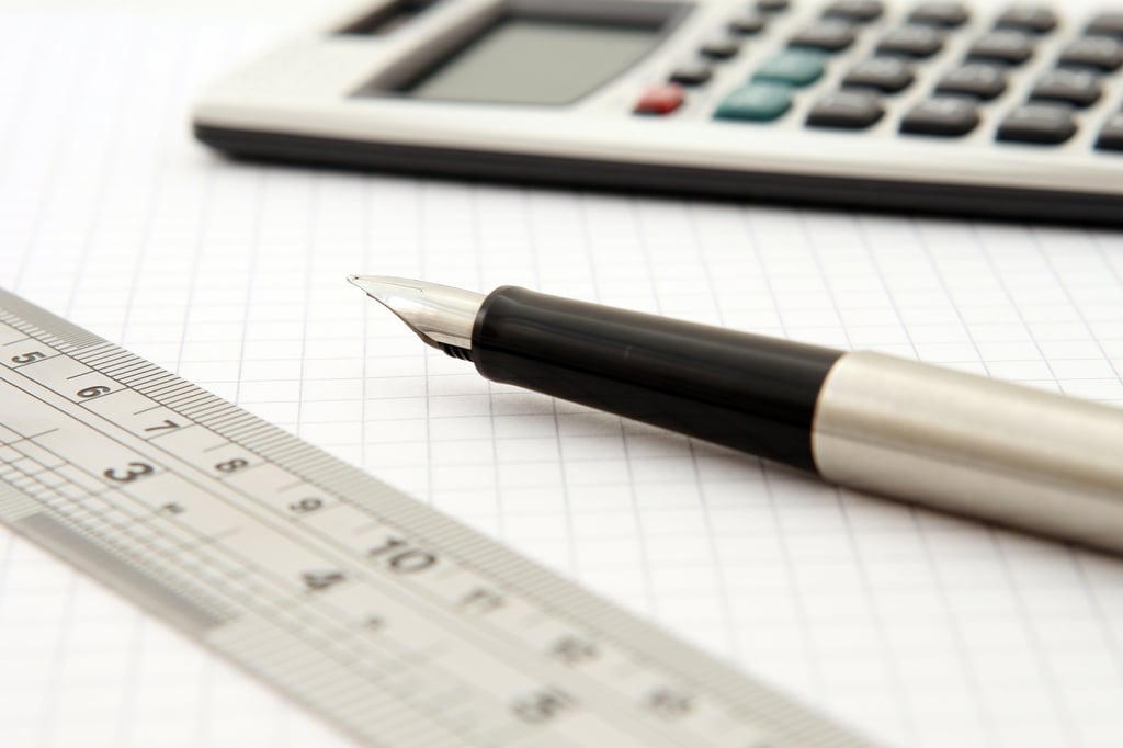 pen-ruler-paper-159722.jpg