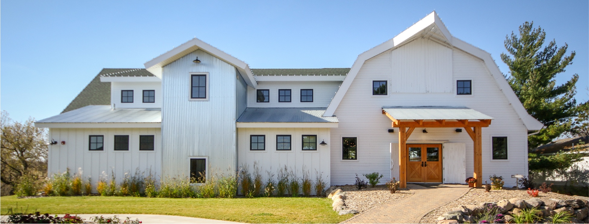 SIPs timber frame barn